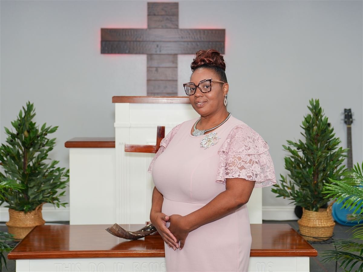 Shakeia Riley, Worship Leader at Deliverance Baptist Church in Marianna, Florida
